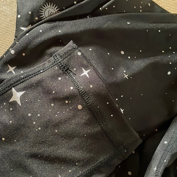 Sommer Ray foil star leggings - Picture 6 of 7